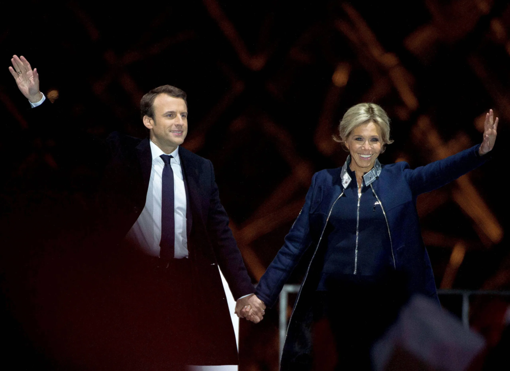 Brigitte Macron cùng chồng 