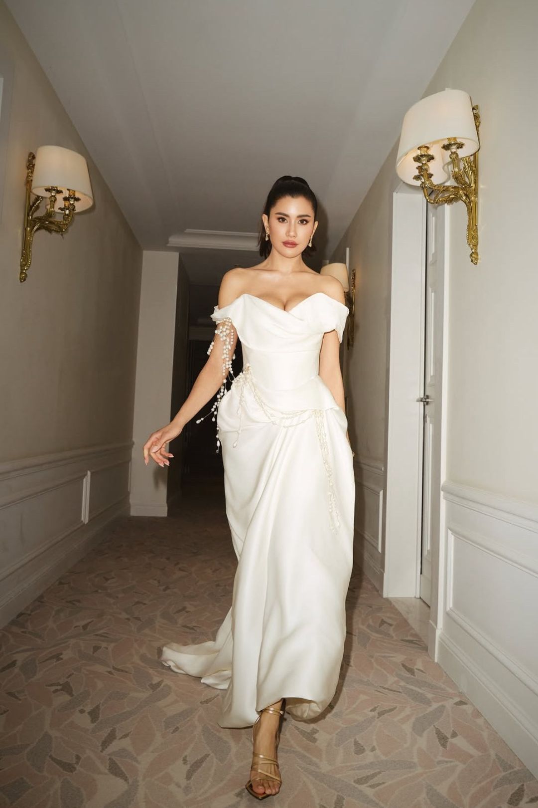 cannes có nữ diễn viên thái tham dự