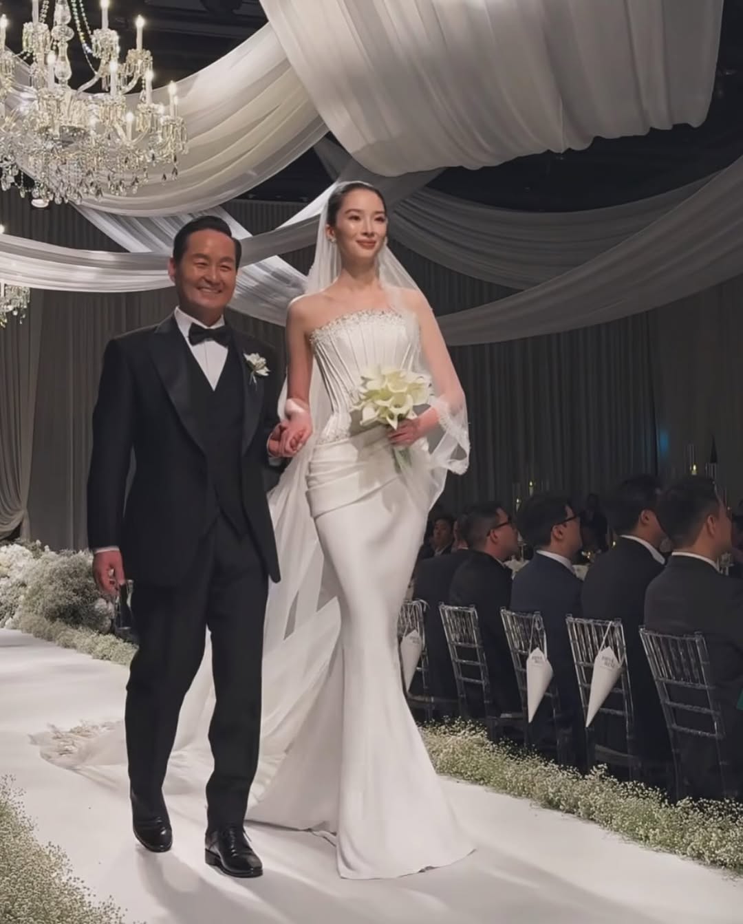 đầm cưới  cô dâu Irene Kim