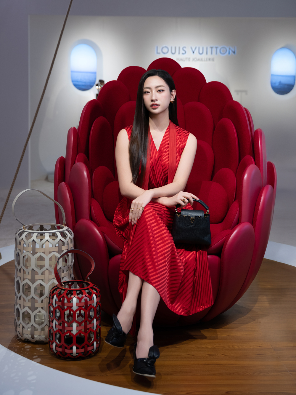Lương Thuỳ Linh Triển lãm Savoir Rêver Louis Vuitton 