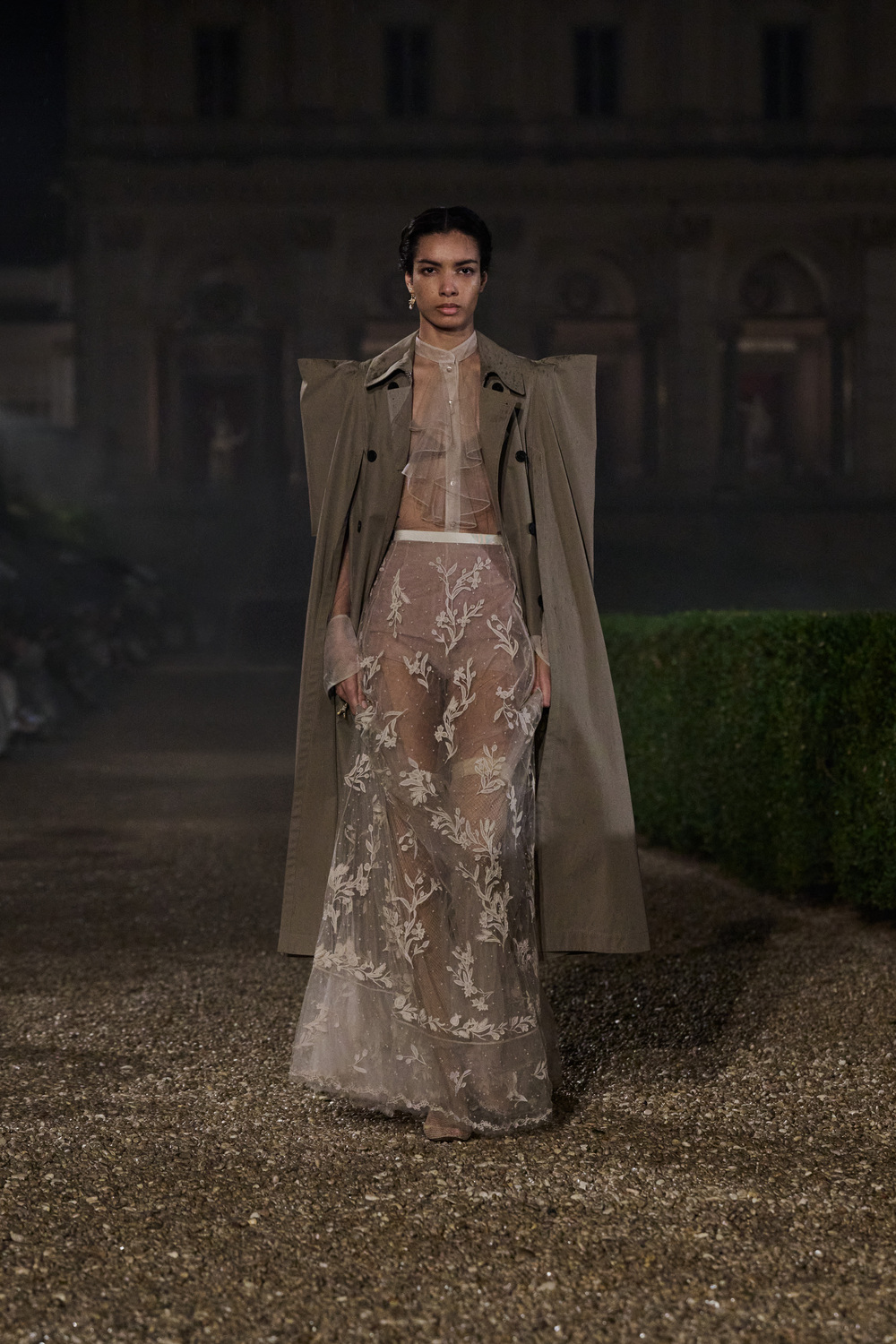 váy xuyên thấu BST Dior Cruise 2026