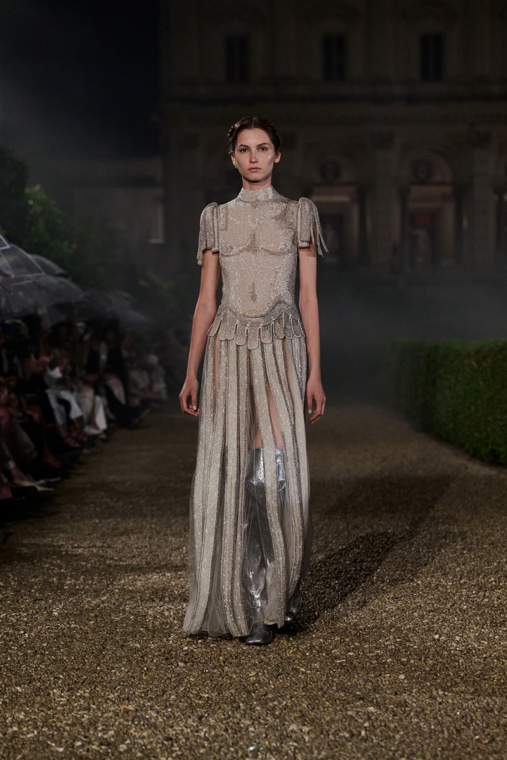 đầm tua rua BST Dior Cruise 2026
