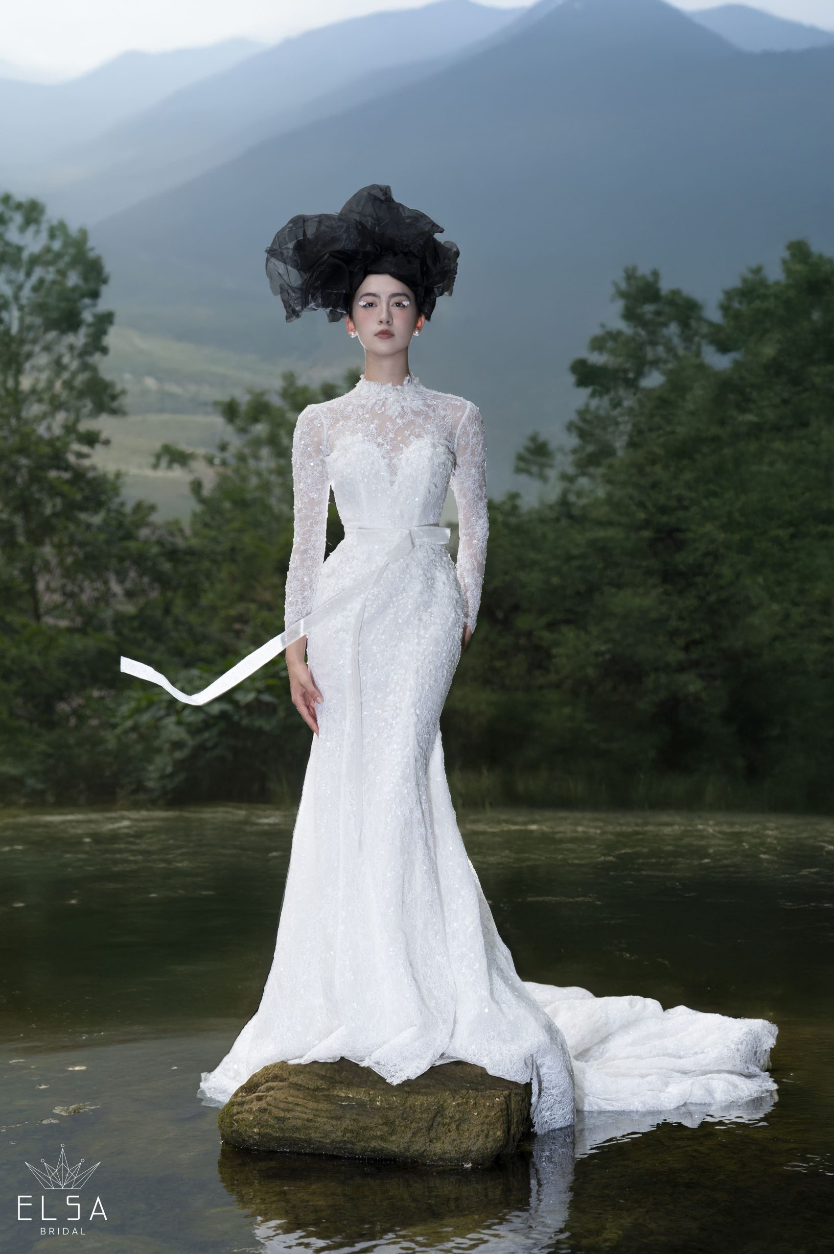 váy cưới đuôi cá Elsa Bridal