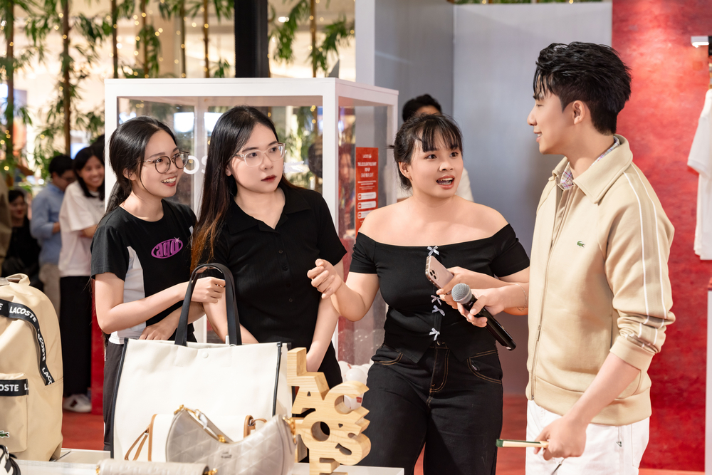 Lacoste khách mời 