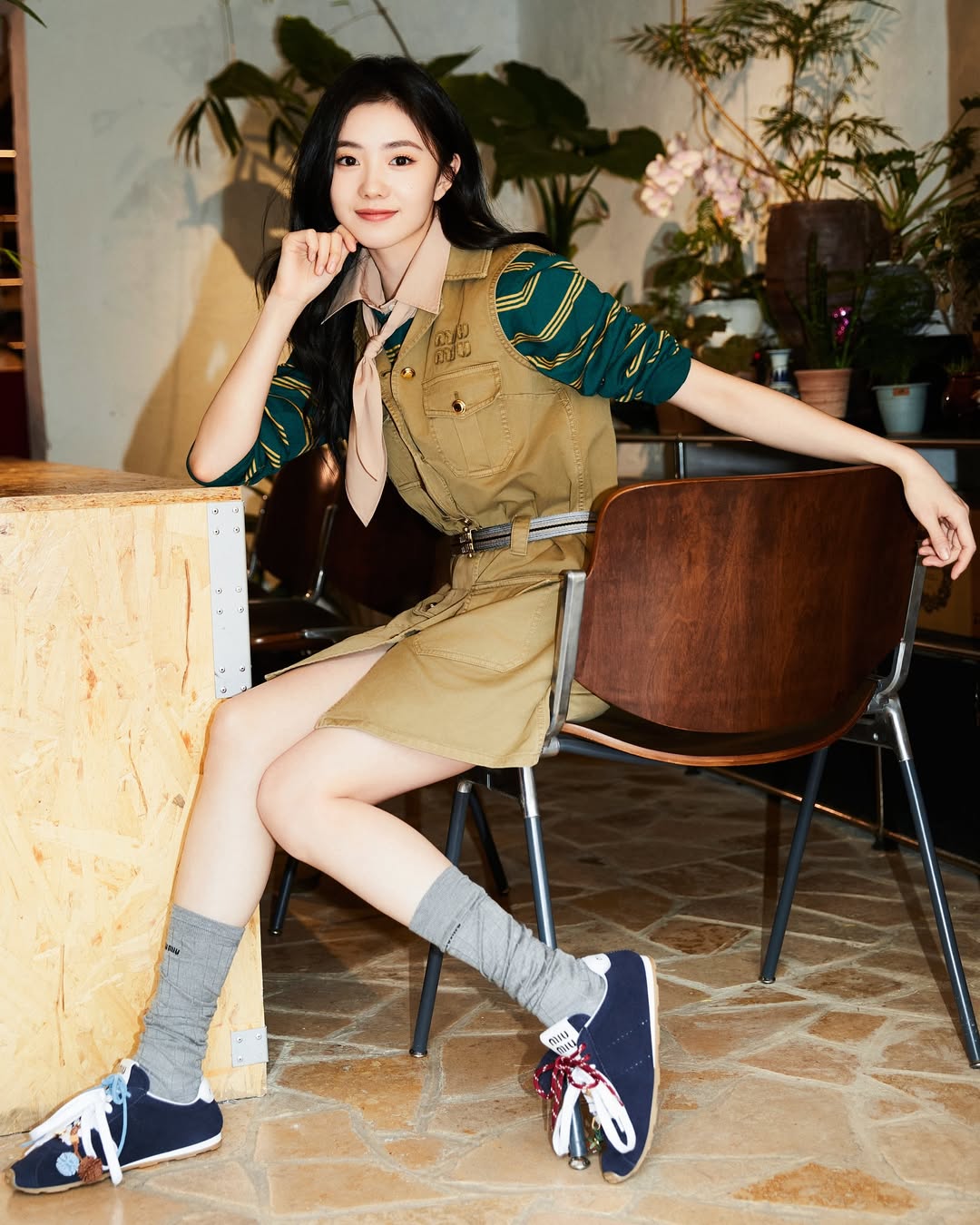 thời trang Lưu Hạo Tồn đầm sơ mi 