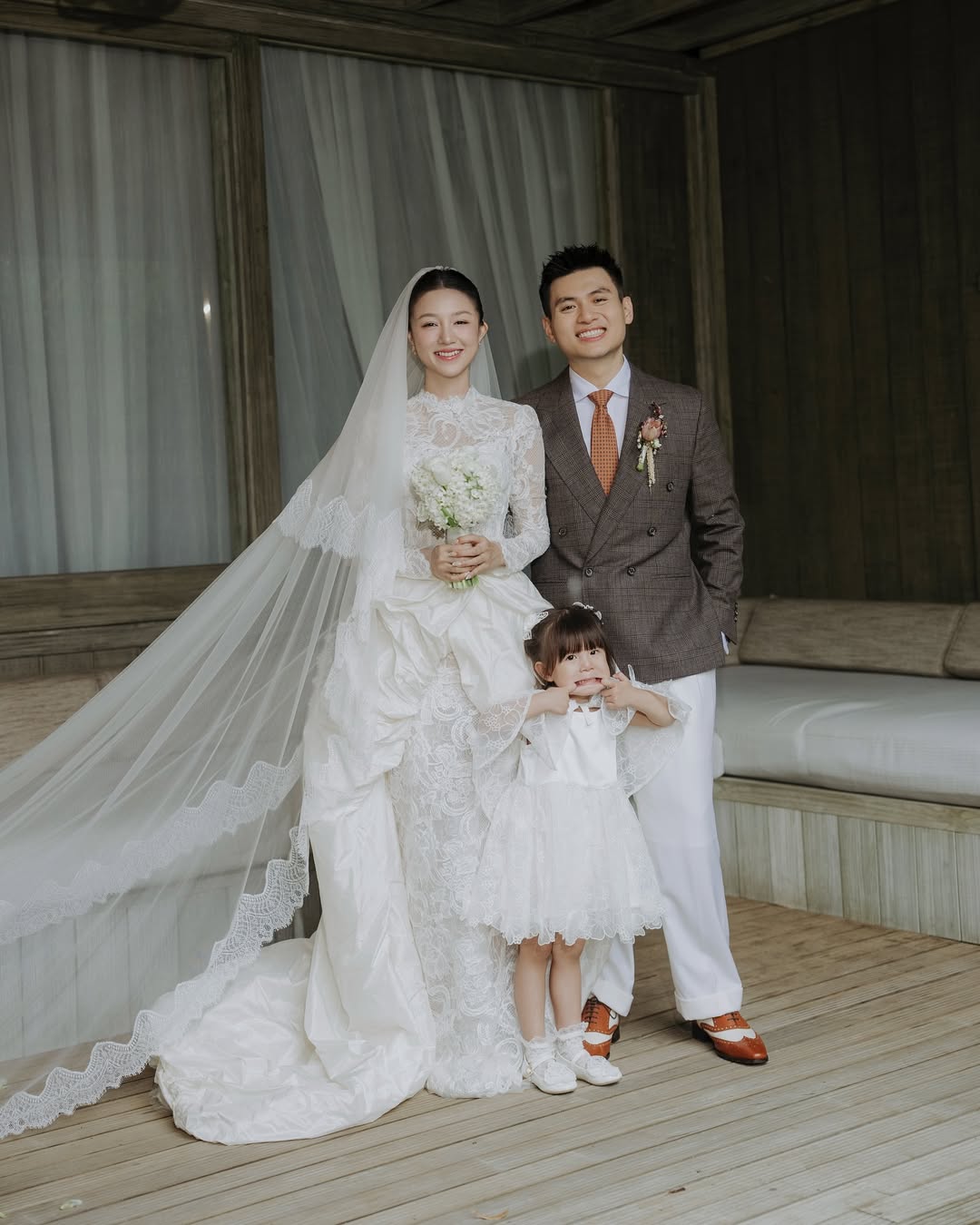 váy cưới Salim
