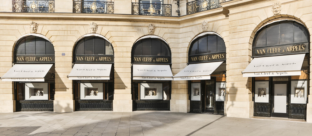 cửa hàng van cleef & arpels