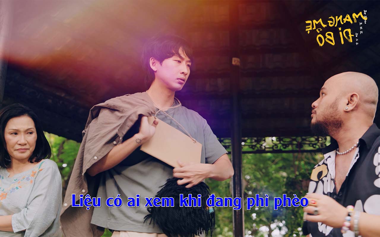 Tuấn Trần trong House Rule Mang Mẹ Đi Bỏ