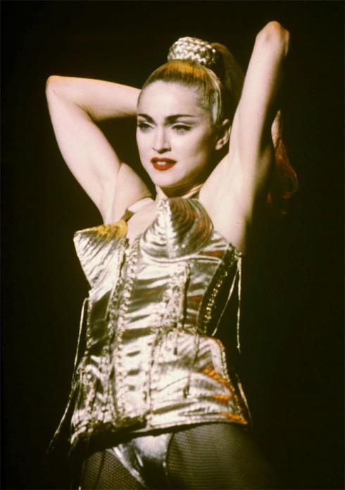 madonna-music-conical-bra-jean-paul-gaultier