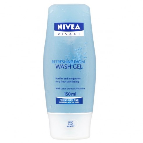 nivea-refreshing-facial-wash-gel-4
