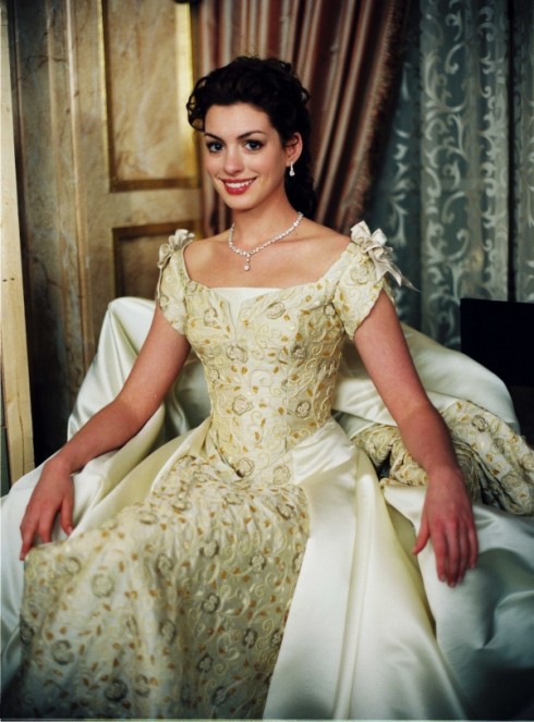 Anne Hathaway với hình ảnh "công chúa" trong bộ phim đầu tay - "The Princess Diaries".