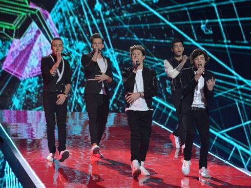 One Direction là nhóm nhạc được hình thành từ cuộc thi The X Factor
