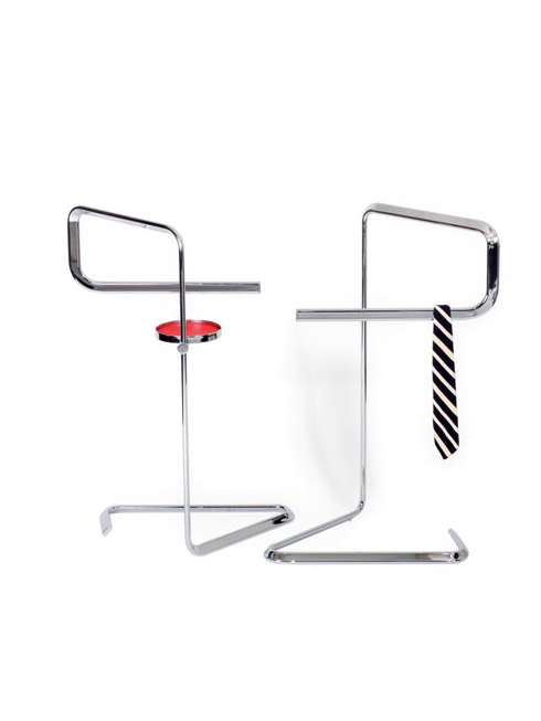 Giá treo<br/>Được làm từ inox, chiếc giá treo có thể đặt ở mọi nơi. Bạn có thể treo cà vạt, thắt lưng, để khăn tay... Đây là mẫu thiết kế của TECTA, sẽ được giới thiệu vào tháng 01/2013 tại triển lãm nội thất quốc tế Imm 2013 tại Cologne (Đức).