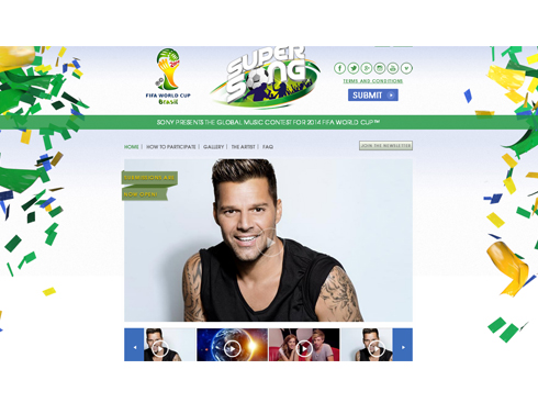 Ricky Martin trên trang chủ của SuperSong