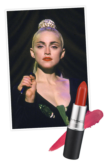 Đến thập niên 80, màu đỏ đậm quay trở lại thành mốt. Suốt giai đoạn đó, M.A.C ra mắt dòng son môi đầu tiên và Madonna đã giúp màu son Russian Red nổi tiếng bằng cách dùng nó suốt tua lưu diễn vòng quanh thế giới “Like a Virgin World Tour”.