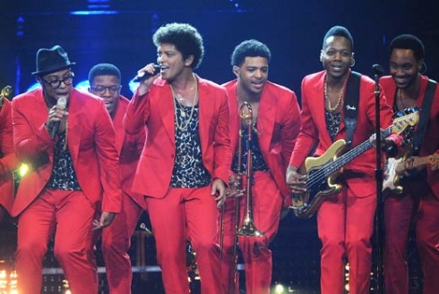 bruno-mars-jackson-5-moonshine-jungle-tour