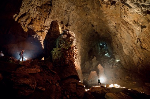 Thạch nhũ khổng lồ trong Sơn Đoòng, thời gian kiến tạo 1cm thạch nhũ cần đến 1.000 năm
