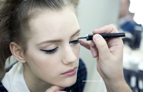 ellevn-chanel-ss2014-backstage-beauty-3