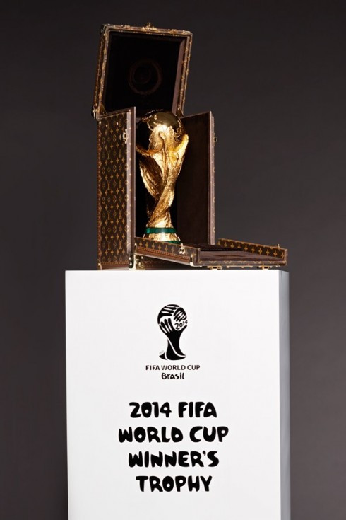 Thiết kế hộp đựng  tinh xảo và sang trọng từ thương hiệu Louis Vuitton tại  World Cup 2014