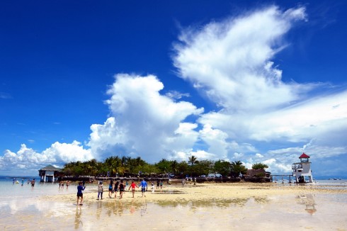 Hòn đảo Nalusuan, Cebu, Philippines. Tác giả Nguyễn Hoàng Hà