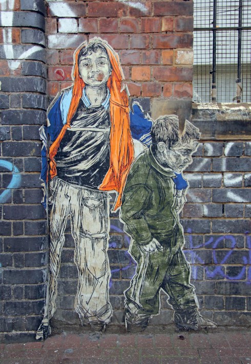 Nhờ sự quảng bá của truyền thông, một số nghệ sĩ đường phố đã dần dần bước vào thế giới nghệ thuật chính thống