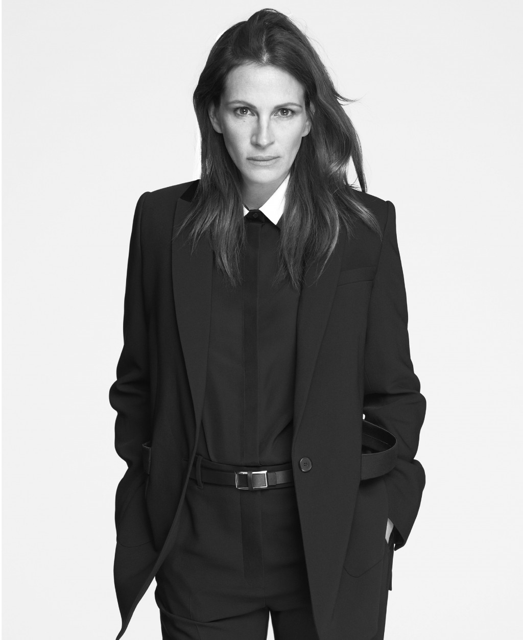 ellevn Julia roberts for givenchy