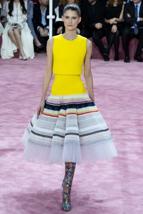 trang phục thảm đỏ Christian Dior