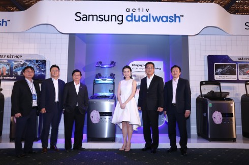 Lễ ra mắt sản phẩm mới của công ty Samsung