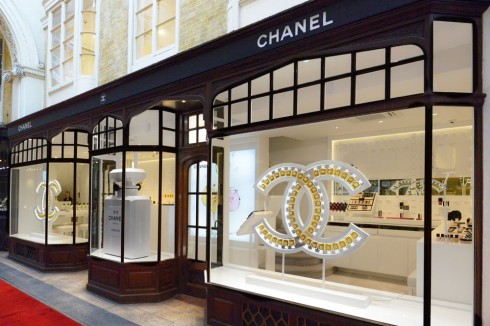 Chanel Shop tại Burlington Arcade 