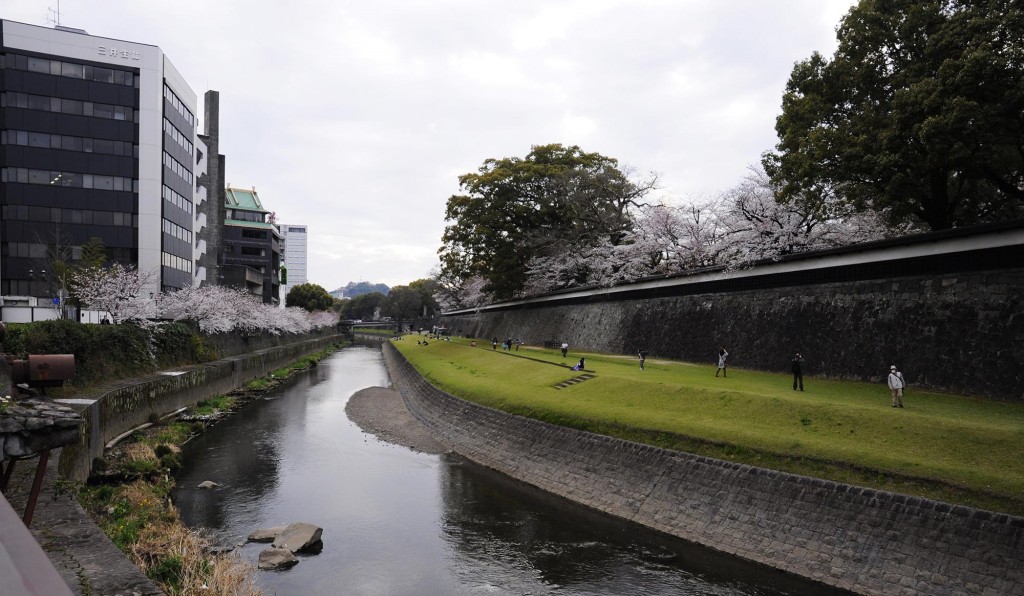 du lich nhat ban dia diem fukuoka