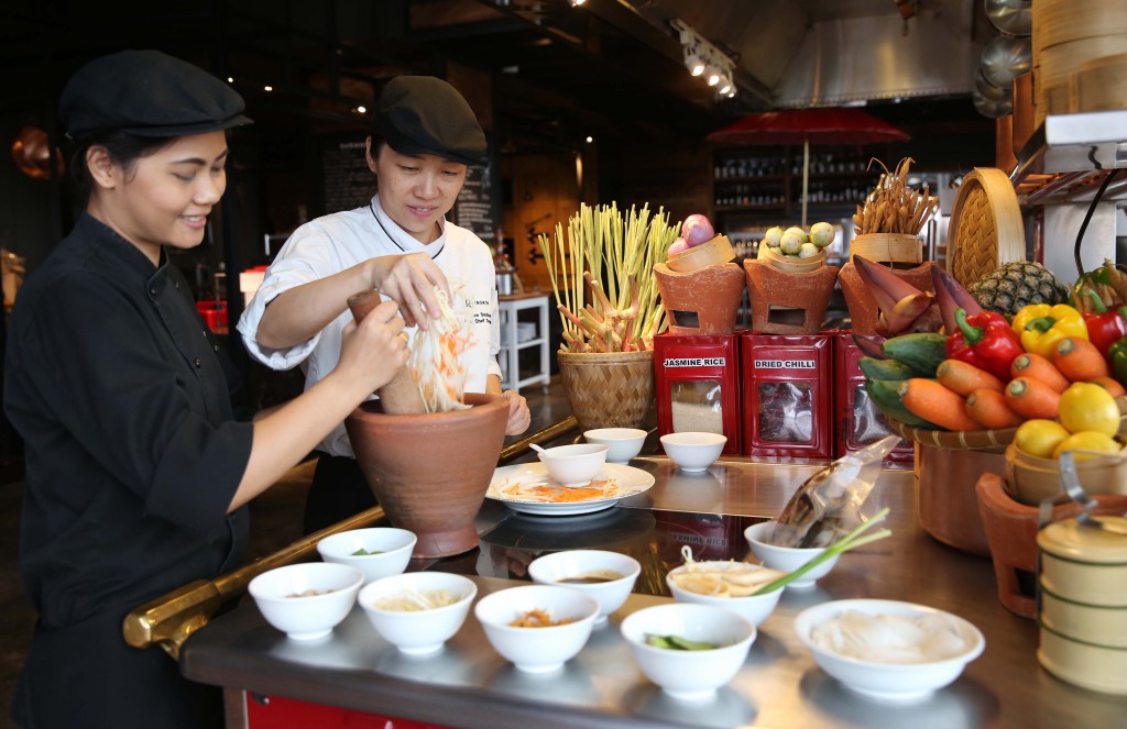Thực khách tại Hà Nội sẽ có cơ hội thưởng thức ẩm thực Thái Lan do hai đầu bếp đến từ Thái trực tiếp đảm nhận từ 1 - 8/9/2015