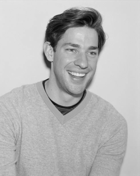 John Krasinski -  Nam diễn viên viên này đã từng làm những công việc của một thực tập sinh "thuần tuý" như sắp xếp kẹp giấy, photo tài liệu tại văn phòng của Conan O’Brien. Tuy nhiên, anh cũng được dịp tiếp xúc để tìm hiểu sâu về quá trình thực hiện một show truyền hình.