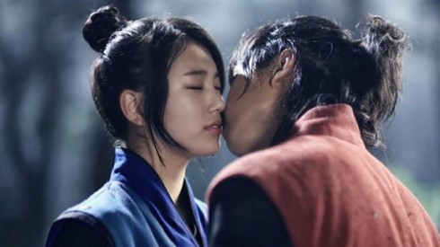 ca sĩ Suzy Bae - kiss scene with Lee Seung Gi - elle việt nam
