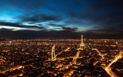 Một Paris tráng lệ lung linh về đêm