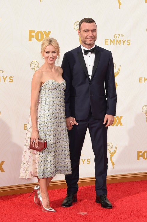 naomi-watts-emmys-red-carpet-2015