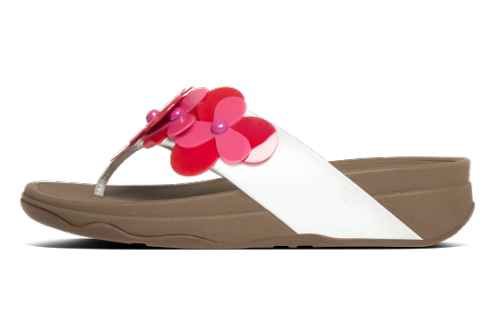 Fitflop luôn tự hào để cho ra đời những đôi sandal thoải mái nhất thế giới với công nghệ MicroWobleBoard.