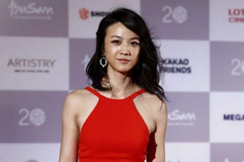 Thang Duy trên thảm đỏ Liên hoan phim quốc tế Busan 