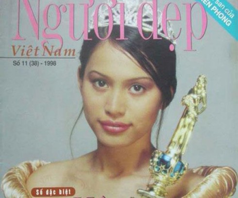 Hoa Hậu Nguyễn Thị Ngọc Khánh đăng quang năm 1998