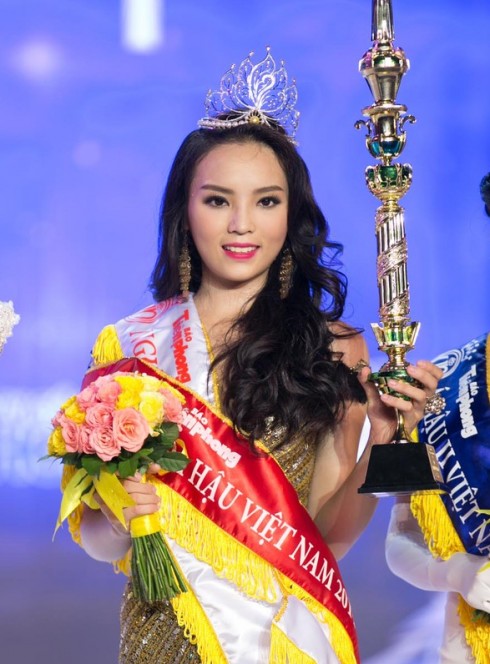 Hoa Hậu Nguyễn Cao Kỳ Duyên đăng quang năm 2014