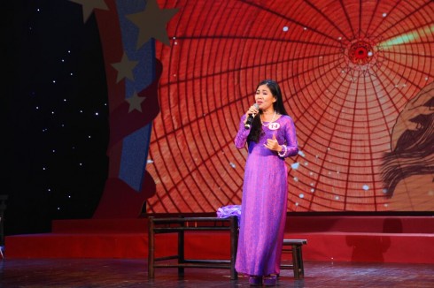 Một giọng hát tình cảm của chị Nguyễn Thị Ánh Tuyết - GĐ công ty OIC