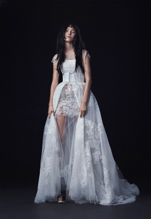 Mẫu váy cưới đẹp tuyệt vời của Vera Wang.