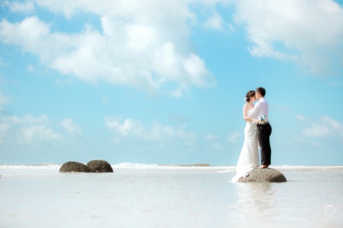 Đến với Hồ Cốc, ngoài chụp ảnh cưới thì các cặp đôi còn có thể kết hợp với du lịch thư giãn.