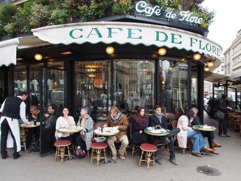Cafe Flore front sml 490x368 Nền văn hóa ăn uống của các quốc gia trên Thế giới