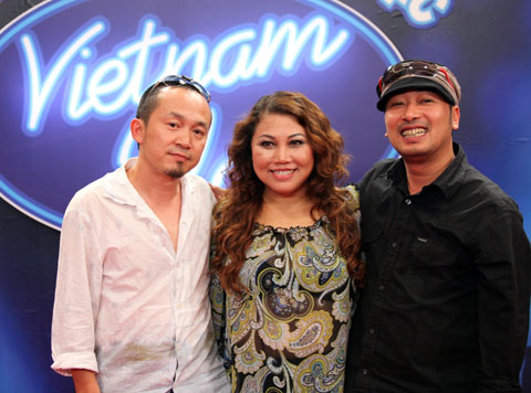Cùng với đạo diễn Nguyễn Quang Dũng và nhạc sĩ Quốc Trung, Siu Black làm nên bộ ba giám khảo sôi nổi của Vietnam Idol 2010