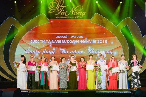 Top 10 của cuộc thi Tài năng Nữ doanh nhân Việt 2015