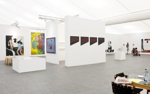 Một góc của Hội chợ triển lãm nghệ thuật đương đại Frieze London 2015 - Hình ảnh: Linda Nylind