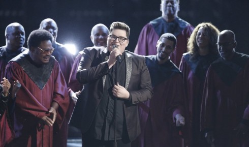 Phần cover bài hát "Somebody to Love" của Jordan Smith được xem là buổi trình diễn xuất sắc nhất của anh trong cả cuộc thi