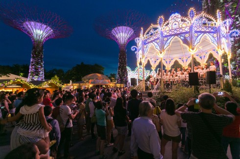 Khung cảnh tuyệt đẹp của khu vui chơi giải trí mới tại Singapore