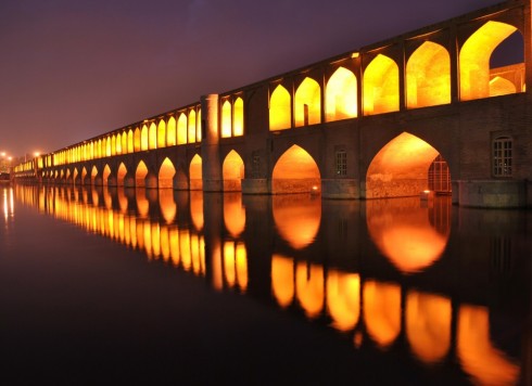 Cầu Siosepol ở Iran