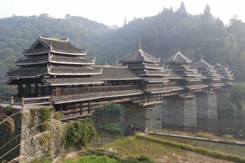 Cầu Chengyang Wind and Rain ở Trung Quốc